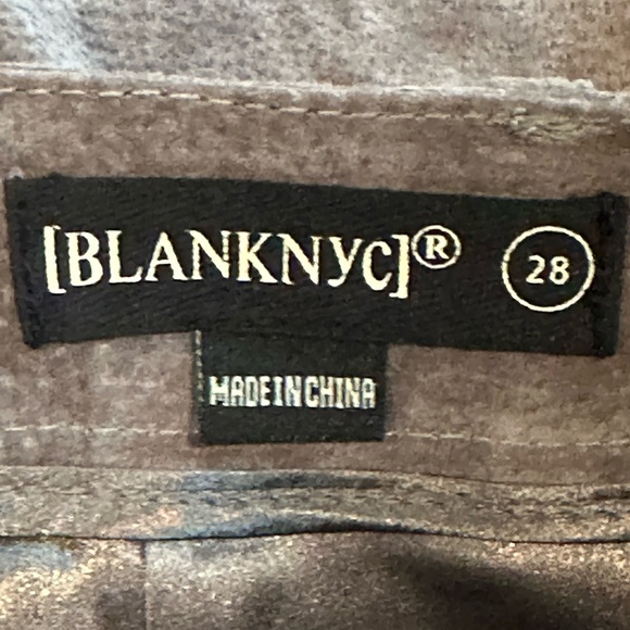 NWT Blank NYC Suede Skirt, Size 28 - Picture 3 of 4